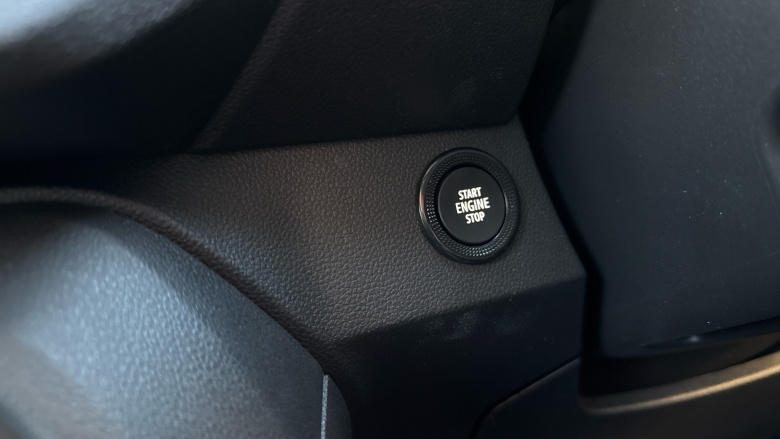 Dacia Jogger 1.6 HEV Extreme 5dr Auto Hybrid Estate